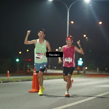 Runner Photo 7759578