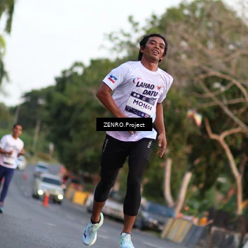 Runner Photo 7759585