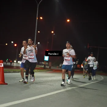 Runner Photo 7759597