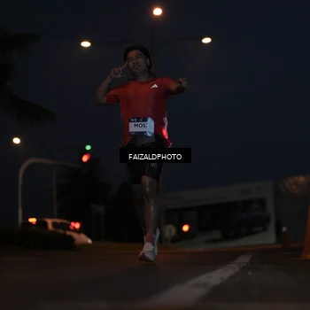 Runner Photo 7759600