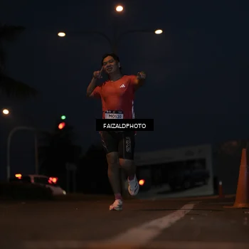 Runner Photo 7759611