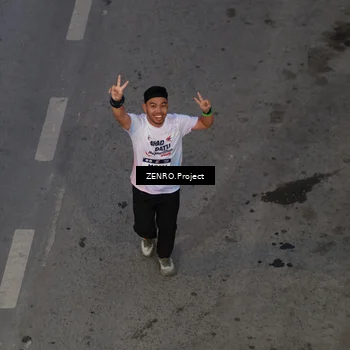Runner Photo 7759617