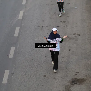 Runner Photo 7759648
