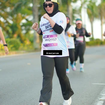 Runner Photo 7759662