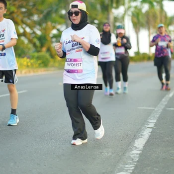 Runner Photo 7759687