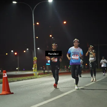 Runner Photo 7759691