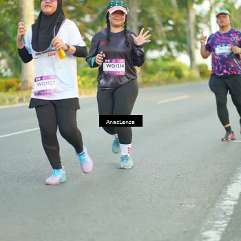 Runner Photo 7759695