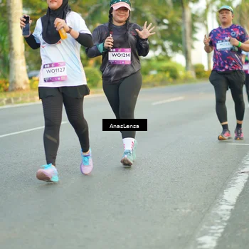 Runner Photo 7759700