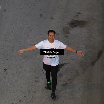 Runner Photo 7759715