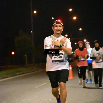 Runner Photo 7759745