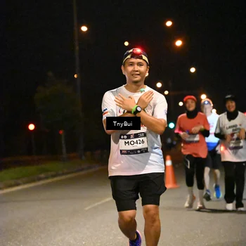 Runner Photo 7759759
