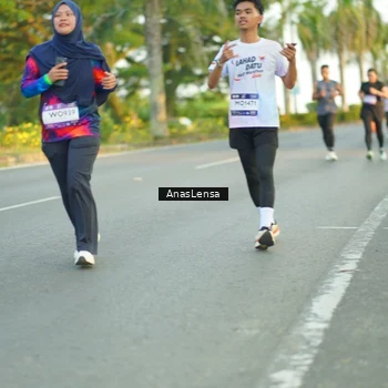 Runner Photo 7759770