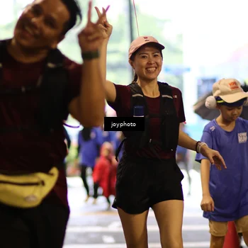 Runner Photo 7759777