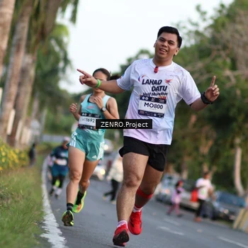 Runner Photo 7759779