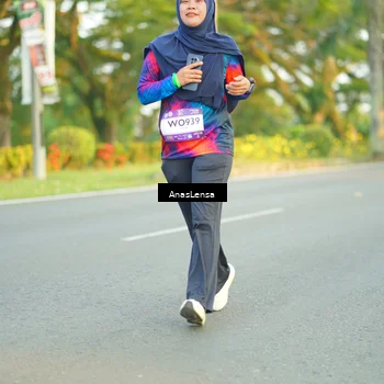 Runner Photo 7759796