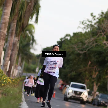 Runner Photo 7759822