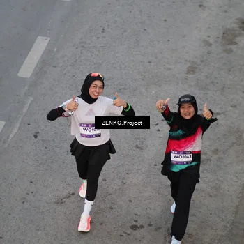 Runner Photo 7759842