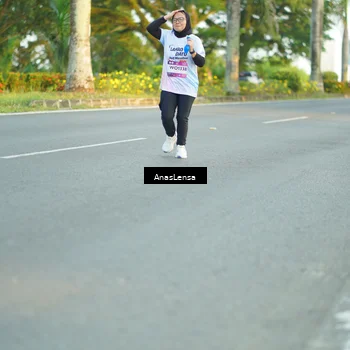 Runner Photo 7759878