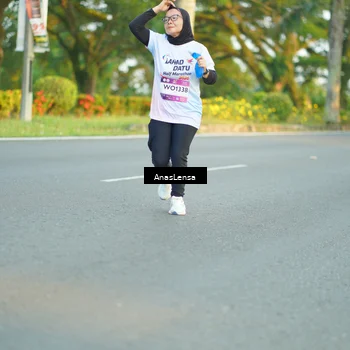Runner Photo 7759888