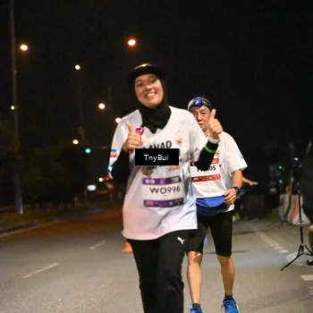 Runner Photo 7759901