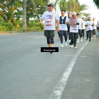 Runner Photo 7759905