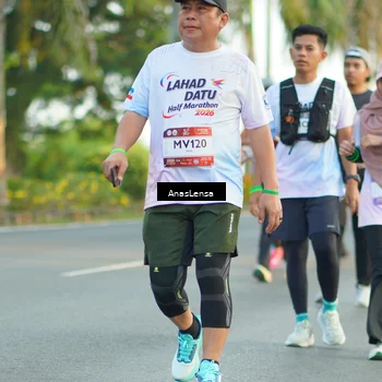 Runner Photo 7759911
