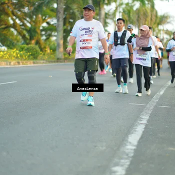 Runner Photo 7759938