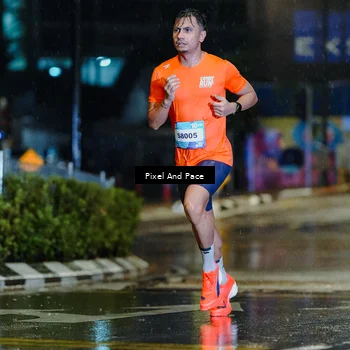 Runner Photo 7759943