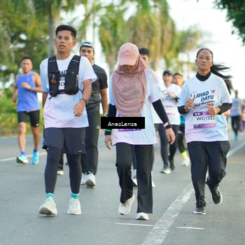 Runner Photo 7759947