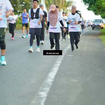 Runner Photo 7759949