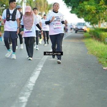 Runner Photo 7759953