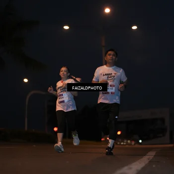 Runner Photo 7759956