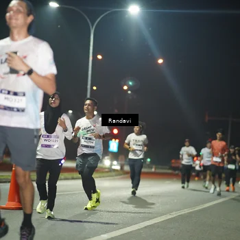 Runner Photo 7759957
