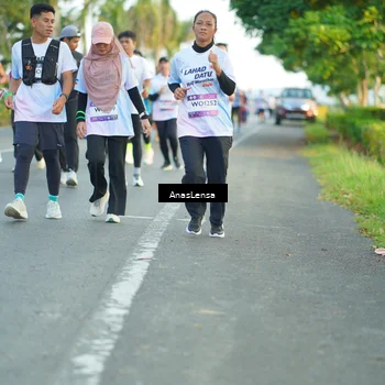 Runner Photo 7759972