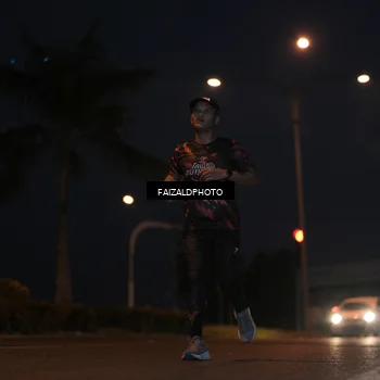 Runner Photo 7759976