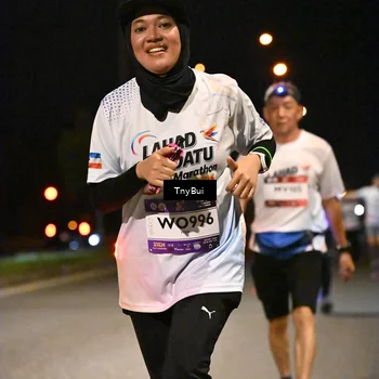 Runner Photo 7760007