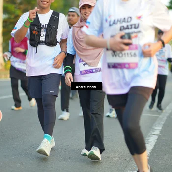 Runner Photo 7760024