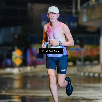 Runner Photo 7760038