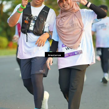 Runner Photo 7760052