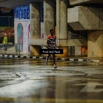 Runner Photo 7760072