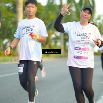 Runner Photo 7760074
