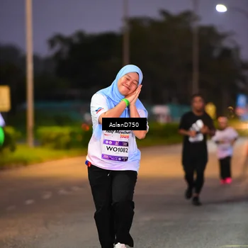 Runner Photo 7760084