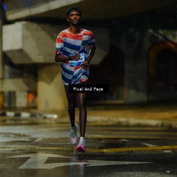 Runner Photo 7760085