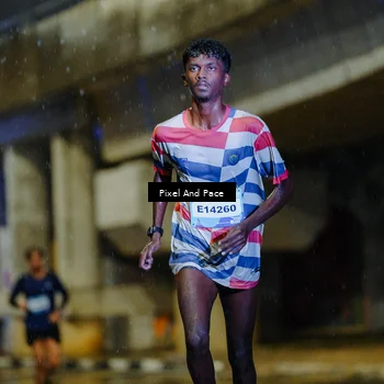 Runner Photo 7760109