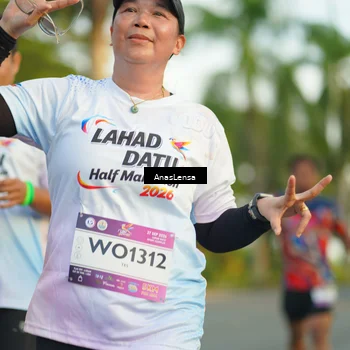 Runner Photo 7760113
