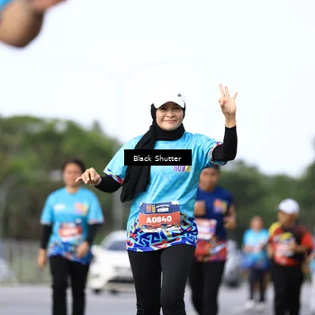Runner Photo 7760119