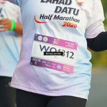 Runner Photo 7760120