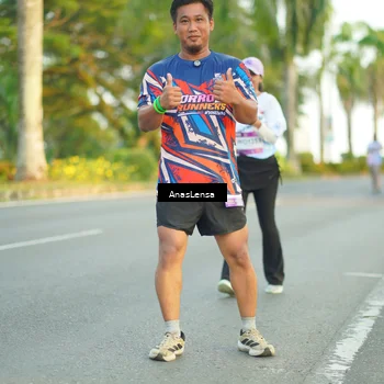 Runner Photo 7760140