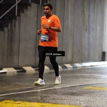 Runner Photo 7760149