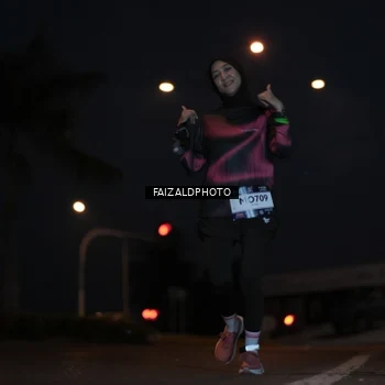Runner Photo 7760165